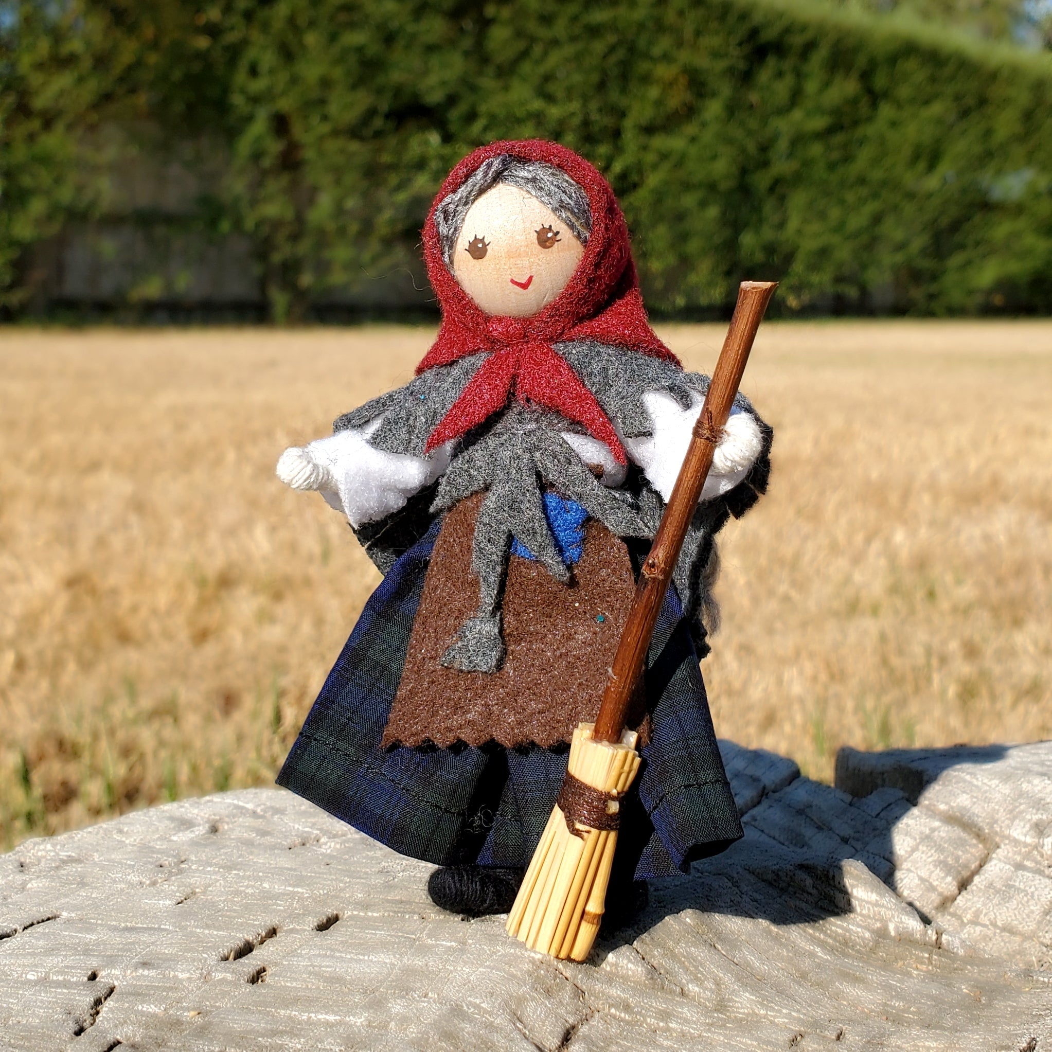 La Befana Doll – Wildflower Toys ™