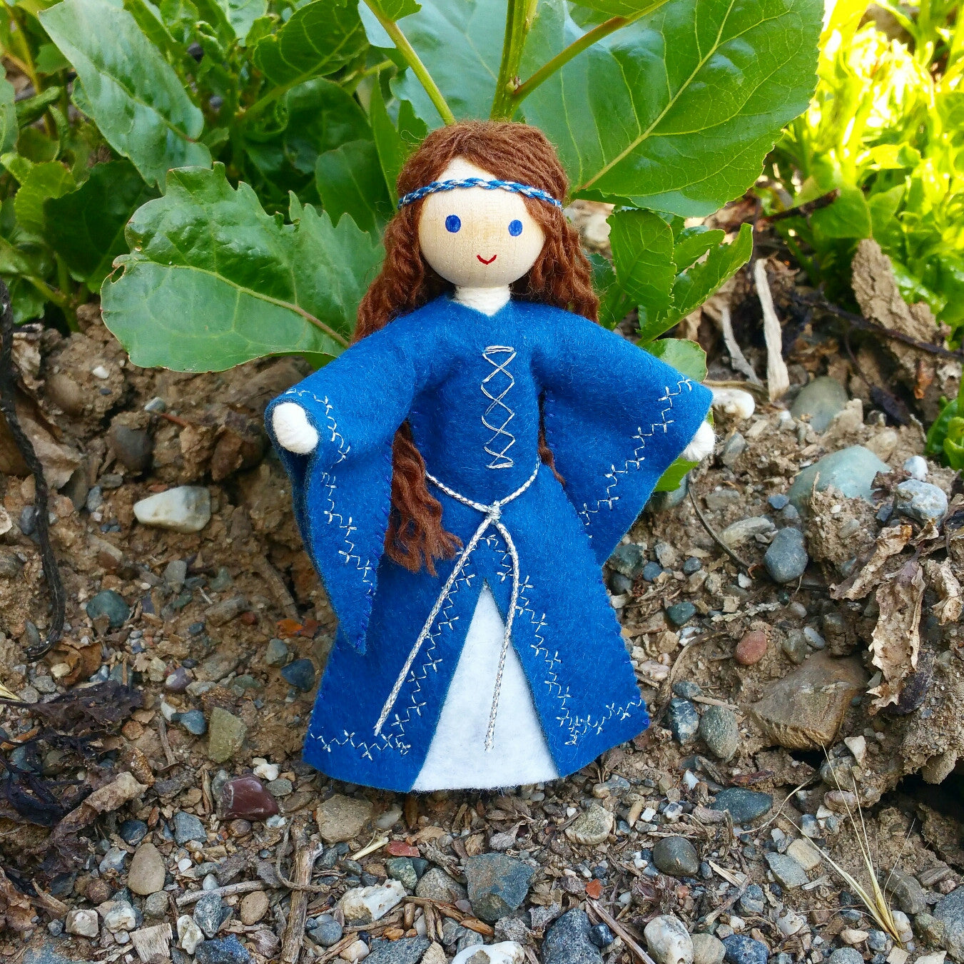 Waldorf cheap dollhouse dolls