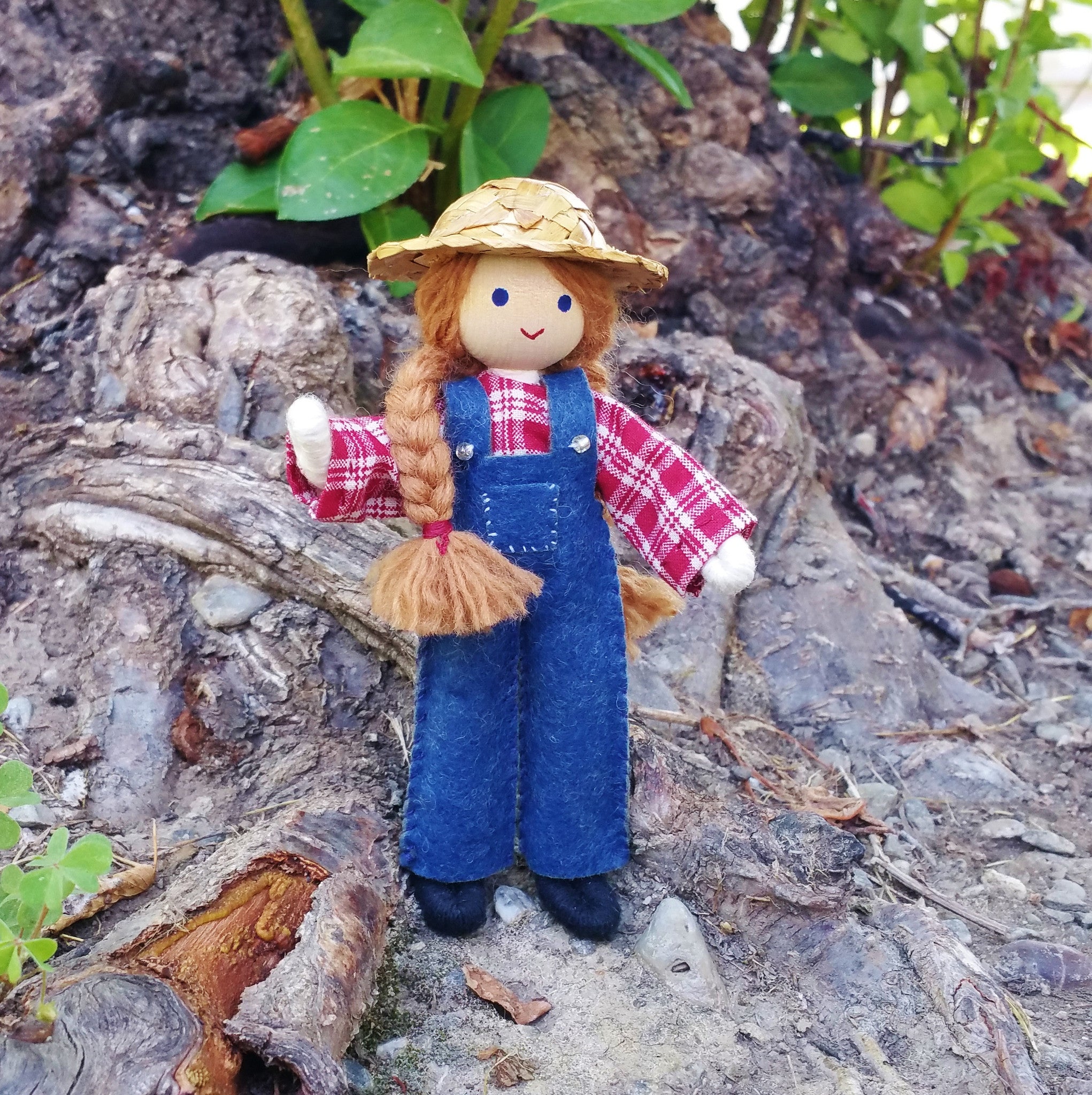 Farmer doll top